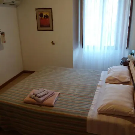 La Casa Del Bobo Отель типа 