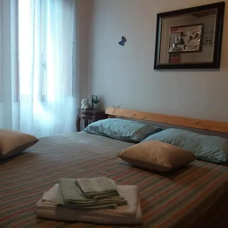 La Casa Del Bobo *
